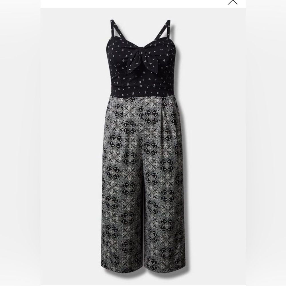 Tie Front Culotte Jumpsuit - Stretch
Challis Black